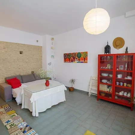 Rentalsevilla Coqueto Apartamento Junto Al Palacio De Las Duenas Apartment